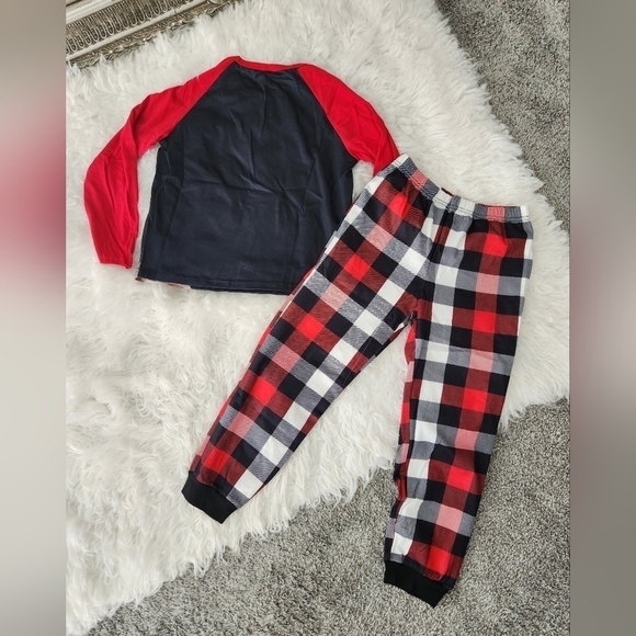 PatPat Plaid Reindeer Christmas Pajamas. Size 6-7 yr.old. New. - Picture 3 of 7